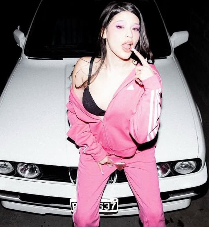 Beat Type HELLOLOLA Sentimental Glo